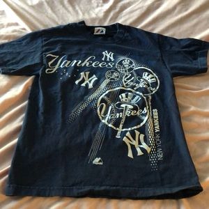 New York Yankee T-shirt